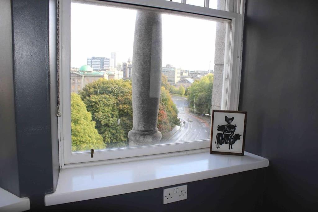 Executive Top Floor 1 Bedroom Apartment Aberdeen Bagian luar foto